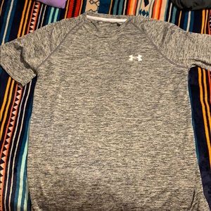 Under armour headgear top